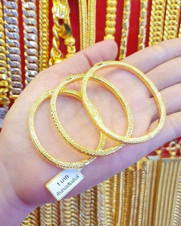 23k Thailand Gold Bangle 001 - Image 3