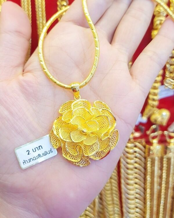 23l Thailand Gold Flower Necklace Pendant (30.4 Grams)