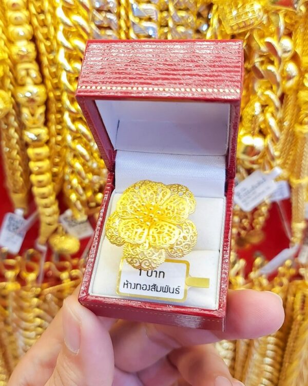 23k Thailand Gold Flower Ring - Image 2